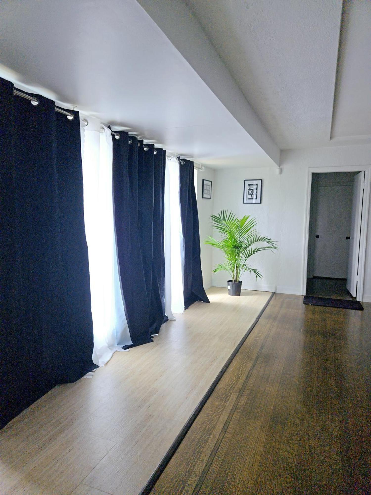 Lovely Cozy Room! With Attached Private Bath In The Heart Of Vancouver! Private Parking & Self Check-In! Buitenkant foto